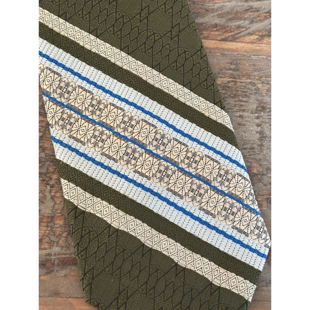 Vintage Regalon Wash And Wear Wide Necktie Olive Green Stripe - Picture 4 of 6